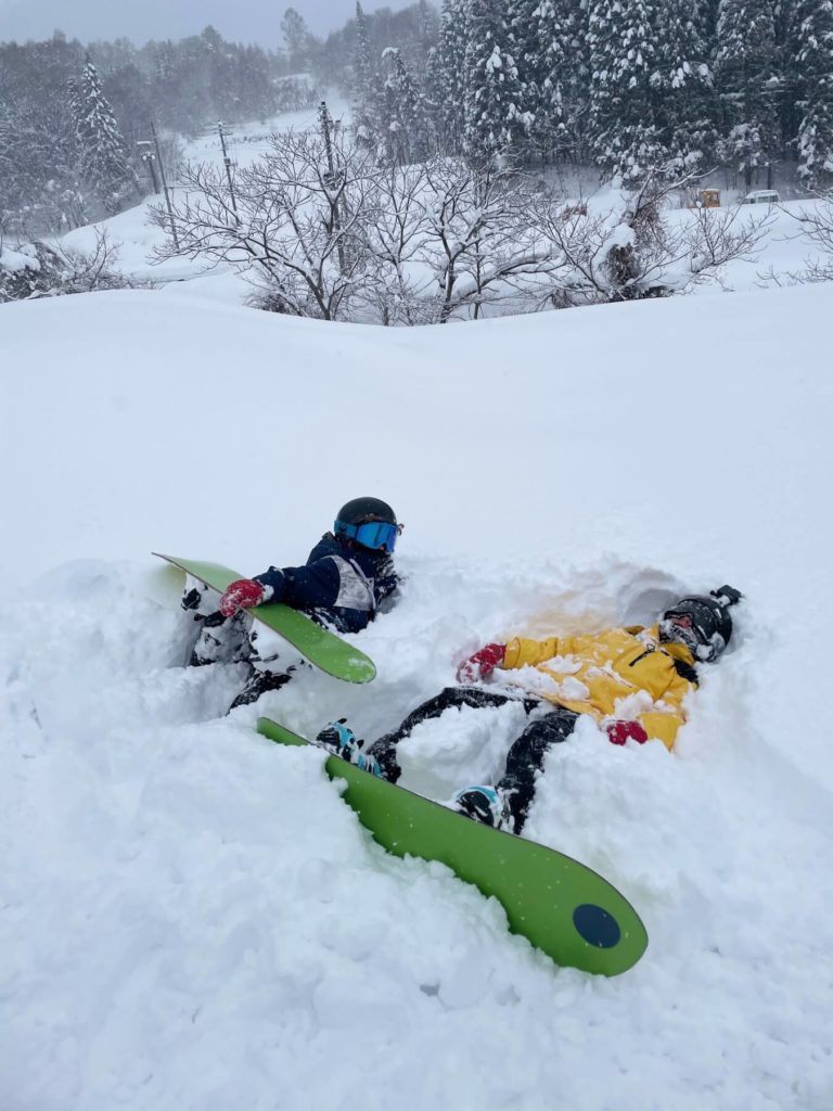 Snow CAT Japan